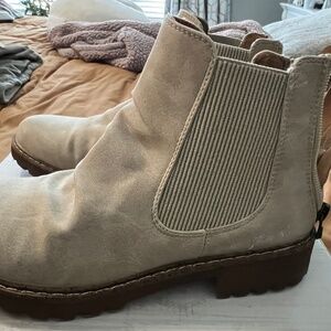 Blowfish Malibu Women's Redsen Ankle Boot, Light Taupe